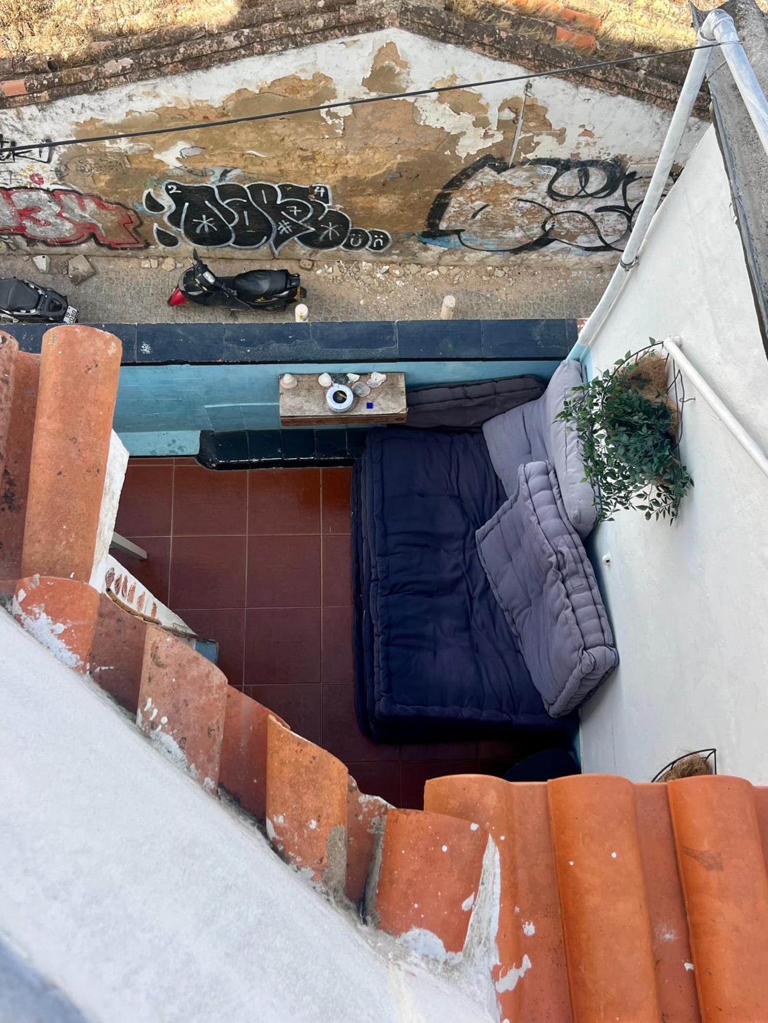 The Island Hostel & Cafe Lagos Exterior foto